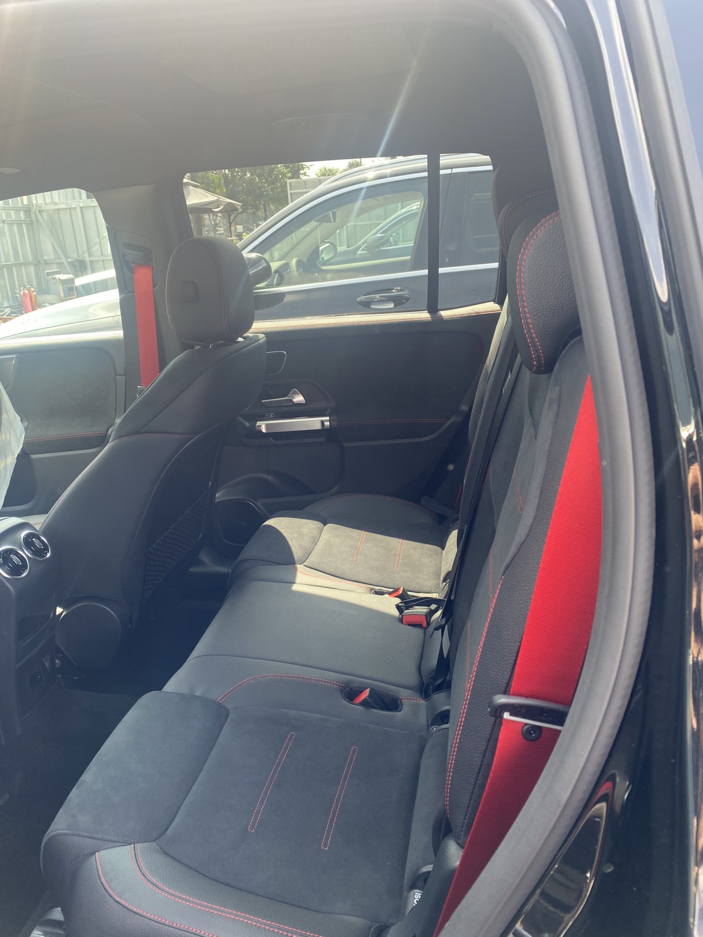 mercedes_glb_35_amg_2