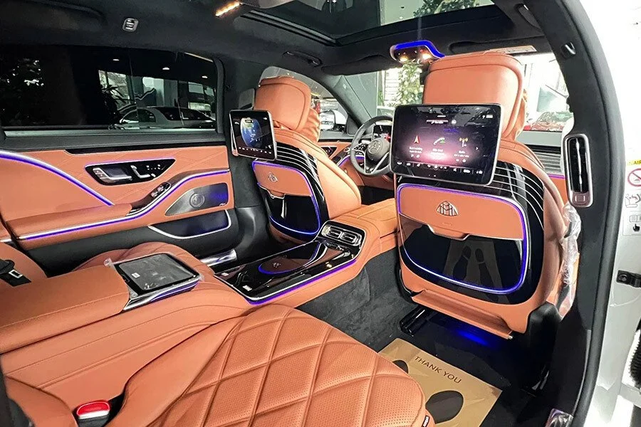 mercedes_maybach_s450_2